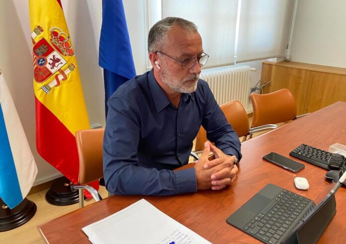 Óscar García Patiño, alcalde de Cambre / sinoticias.es