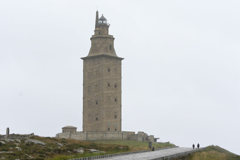 O Concello da Coruña activa un novo sistema de venda de entradas en liña para visitar a Torre de Hércules