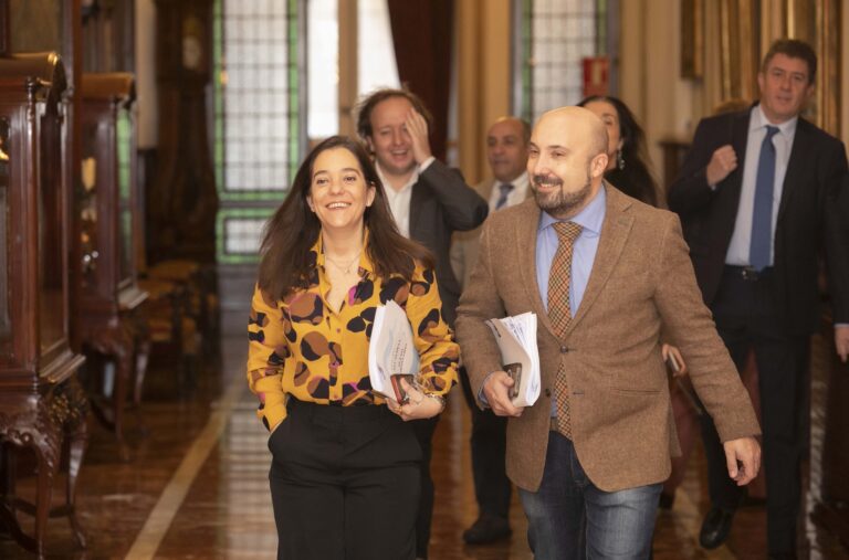 A oposición pide ao goberno local da Coruña renegociar co Goberno central e lograr a cesión gratuíta do antigo cárcere