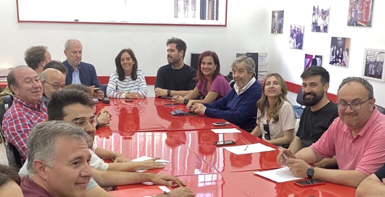 O PSOE da Coruña acorda iniciar negociacións co BNG a semana que vén para un acordo de investidura